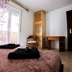 Elvira 81